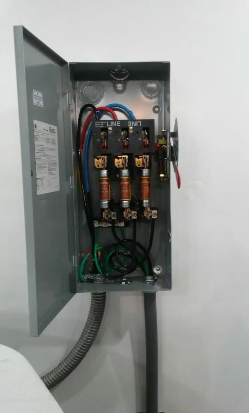 Three-phase disconnect switch installed for Electrical Wiring & Rewiring in Easttown